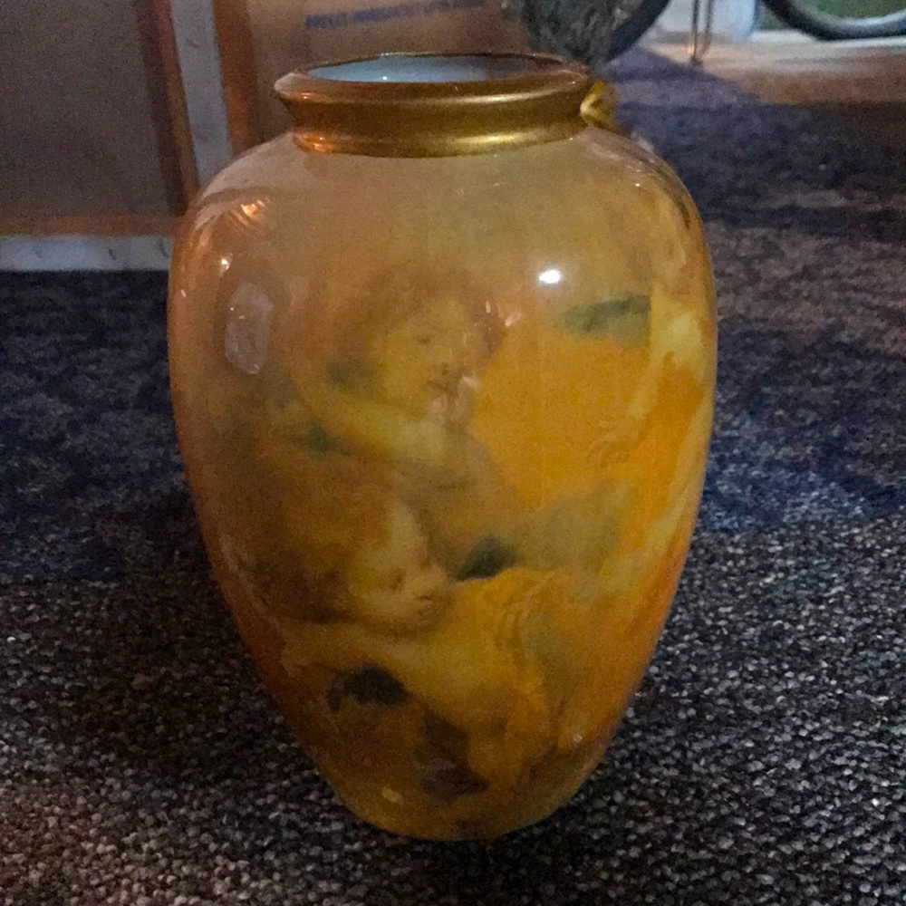 Raphael Angel Vase